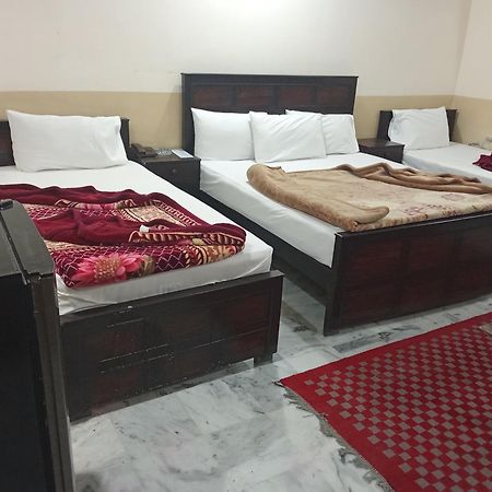 Hotel Khursheed Palace ราวัลปินดี ภายนอก รูปภาพ
